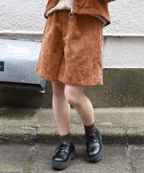 PairPair（ペアペア）の「コーデュロイ紐ベルト付きショートパンツ（その他パンツ・レディース・ライトブラウン/ライトグレー/アイボリー・FREE）」の3枚目の写真