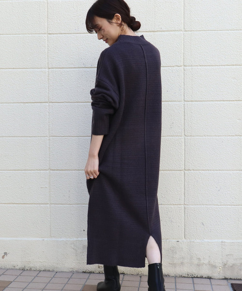 tiptop（ティップトップ）の「<pocket>【ZOZO限定アイテム】バックスリットハイネックワンピース（ワンピース・レディース・ブラック/ベージュ/ブラウン/アイボリー・FREE）」の2枚目の写真