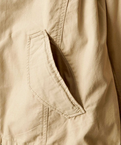 classicalelf（クラシカルエルフ）の「さらっと羽織れる。ラウンドヘムマウンテンパーカー（マウンテンパーカー・レディース・ブラック/カーキ/ライトベージュ/ナチュラル・MEDIUM/LARGE/X-LARGE/SMALL）」の6枚目の写真