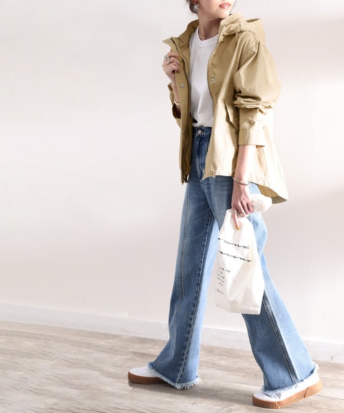 classicalelf（クラシカルエルフ）の「さらっと羽織れる。ラウンドヘムマウンテンパーカー（マウンテンパーカー・レディース・ブラック/カーキ/ライトベージュ/ナチュラル・MEDIUM/LARGE/X-LARGE/SMALL）」の9枚目の写真