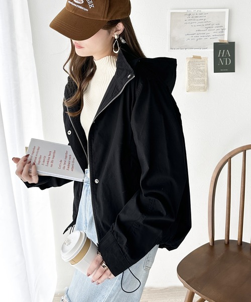 セール】さらっと羽織れる。ラウンドヘムマウンテンパーカー