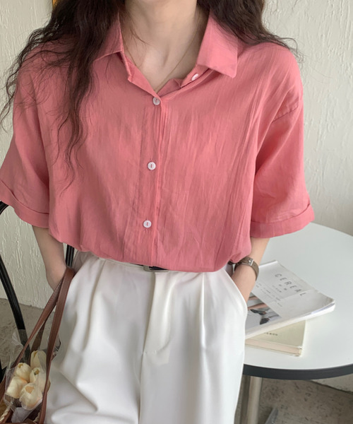 emi+（エミプラス）の「5分袖ルーズシャツ（シャツ/ブラウス・レディース・ライトブラウン/オレンジ/ブルー/ホワイト/ライトグリーン/ピンク/イエロー/ブラック/ベージュ・FREE）」の20枚目の写真