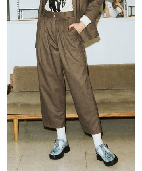 jouetie（ジュエティ）の「ボリュームタックパンツ（その他パンツ・レディース・ブラック/グリーン/パープル/ブラウン・MEDIUM）」の2枚目の写真