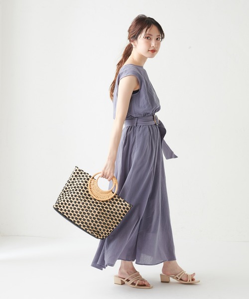 natural couture（ナチュラルクチュール）の「【WEB限定カラー有り】変形べっ甲ベルト涼しげワンピース（ワンピース・レディース・ブラック/パープル/ブルー/その他/チェック/ブラウン/グリーン/その他1・FREE）」の5枚目の写真