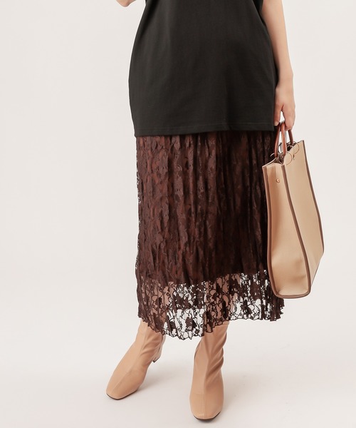 natural couture(ナチュラルクチュール)の「ストレッチミドルブーツ(ブーツ・レディース・ライトベージュ/アイボリー/ブラック/ブラウン・MEDIUM/LARGE)」の20枚目の写真