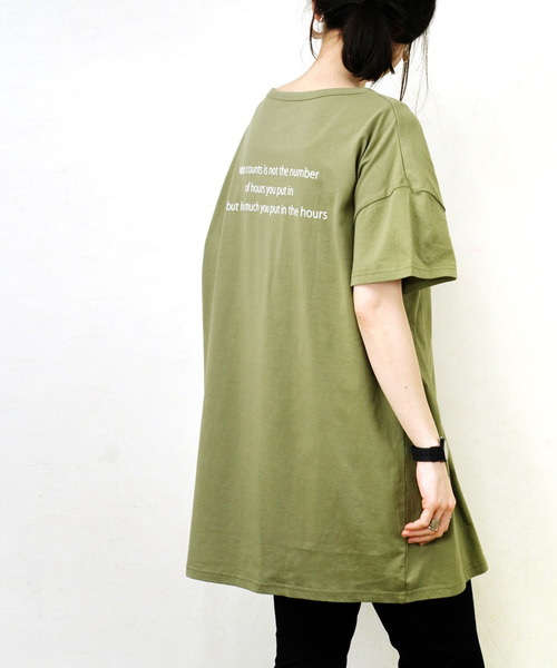 Fizz（フィズ）の「【Fizz/フィズ】　バックプリントビッグTシャツ（Tシャツ/カットソー・レディース・ブラック/オフホワイト/カーキ/グレー/ブルー・M）」の4枚目の写真