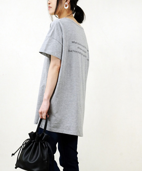 Fizz（フィズ）の「【Fizz/フィズ】　バックプリントビッグTシャツ（Tシャツ/カットソー・レディース・ブラック/オフホワイト/カーキ/グレー/ブルー・M）」の11枚目の写真