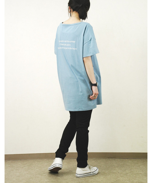 Fizz（フィズ）の「【Fizz/フィズ】　バックプリントビッグTシャツ（Tシャツ/カットソー・レディース・ブラック/オフホワイト/カーキ/グレー/ブルー・M）」の18枚目の写真