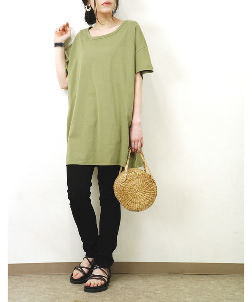 Fizz（フィズ）の「【Fizz/フィズ】　バックプリントビッグTシャツ（Tシャツ/カットソー・レディース・ブラック/オフホワイト/カーキ/グレー/ブルー・M）」の22枚目の写真