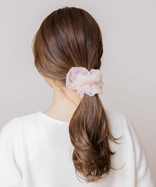 flower（フラワー）の「エアリーブルームシュシュ（シュシュ・レディース・アイボリー/ブラウン/カーキ/ダークブラウン・FREE）」の21枚目の写真