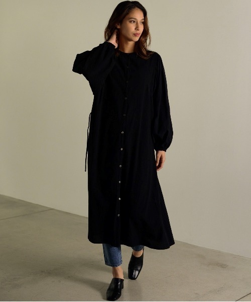 Auntie Rosa Holiday（アンティローザホリデー）の「前後2WAYパワショルシャツワンピース（ワンピース・レディース・ホワイト/ブラック/ブルー/イエロー・FREE）」の12枚目の写真