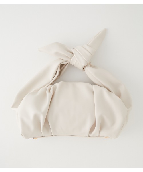 rienda（リエンダ）の「ハンドルリボンギャザーバッグ（ハンドバッグ・レディース・ブラック/アイボリー・FREE）」の6枚目の写真