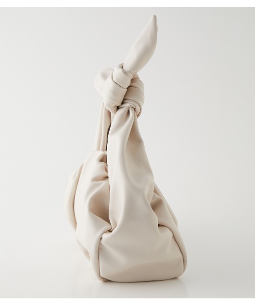 rienda（リエンダ）の「ハンドルリボンギャザーバッグ（ハンドバッグ・レディース・ブラック/アイボリー・FREE）」の3枚目の写真