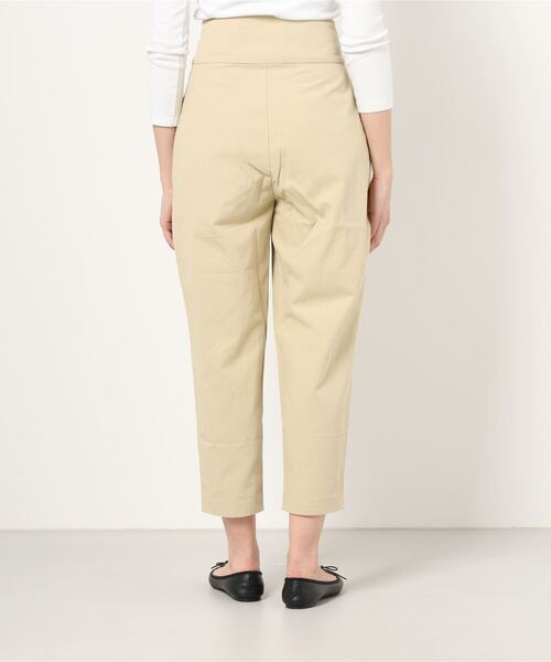ACCL（エーシーシーエル）の「ビッグボタンハイウエストパンツ（その他パンツ・レディース・ベージュ/マスタード/ダークパープル・MEDIUM/SMALL）」の4枚目の写真
