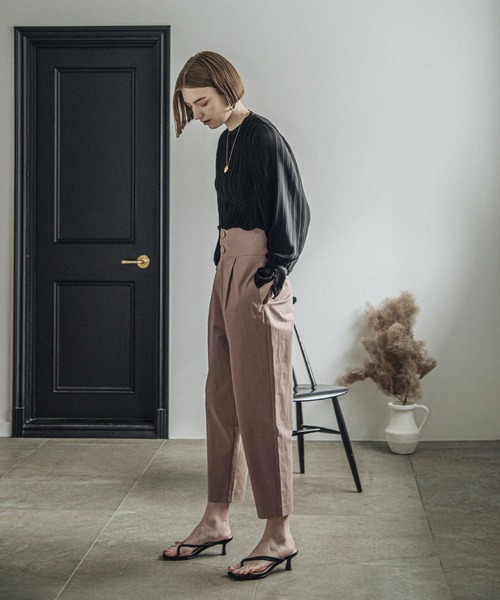 ACCL（エーシーシーエル）の「ビッグボタンハイウエストパンツ（その他パンツ・レディース・ベージュ/マスタード/ダークパープル・MEDIUM/SMALL）」の9枚目の写真