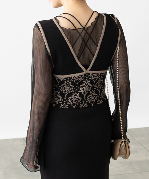 COLONY 2139(コロニートゥーワンスリーナイン)の「麻タッチダマスク柄ニットビスチェ(セットアップ可)(ニット/セーター・レディース・ベージュ/ブラック・FREE)」の4枚目の写真