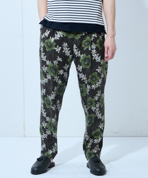 Lui's（ルイス）の「【SILLIS/シリス】HIGH WAIST TAPERED ALOHA PANTS(アロハ柄テーパードパンツ)（スラックス・メンズ・ブラック・44/46）」の12枚目の写真