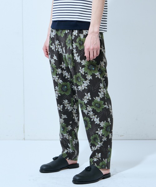 Lui's（ルイス）の「【SILLIS/シリス】HIGH WAIST TAPERED ALOHA PANTS(アロハ柄テーパードパンツ)（スラックス・メンズ・ブラック・44/46）」の9枚目の写真