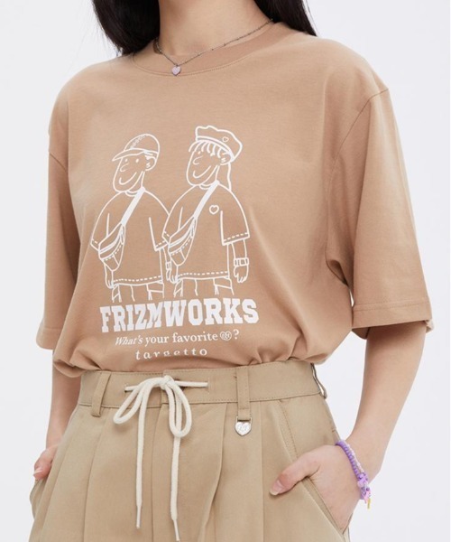 TARGETTO（ターゲット）の「『TARGETTO/ターゲット』X『FRIZMWORKS/フリズムワークス』カップル グラフィック 半袖Tシャツ（Tシャツ/カットソー・レディース・ホワイト/ブラック/ベージュ・M）」の4枚目の写真