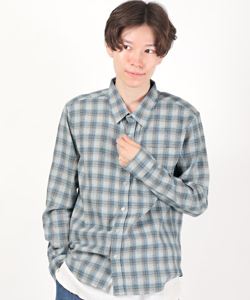 LUXSTYLE(ラグスタイル)の「パナマ織りレギュラーカラーシャツ(シャツ/ブラウス・メンズ・ネイビー/ベージュ/チェック/ホワイト/ストライプ・M/L/XL)」の5枚目の写真