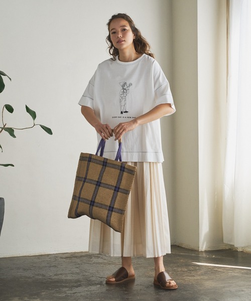 PUAL CE CIN（ピュアルセシン）の「親子プリーツスカート（スカート・レディース・チャコールグレー/アイボリー・FREE）」の3枚目の写真