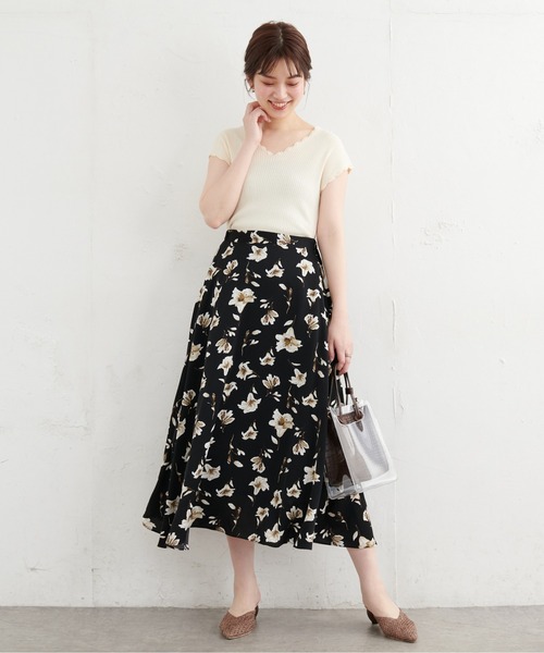 natural couture(ナチュラルクチュール)の「かぎ針風ちびスカラップフレンチリブニット(ニット/セーター・レディース・ブラック/ブラウン/オフホワイト/オレンジ/レンガ・FREE)」の21枚目の写真