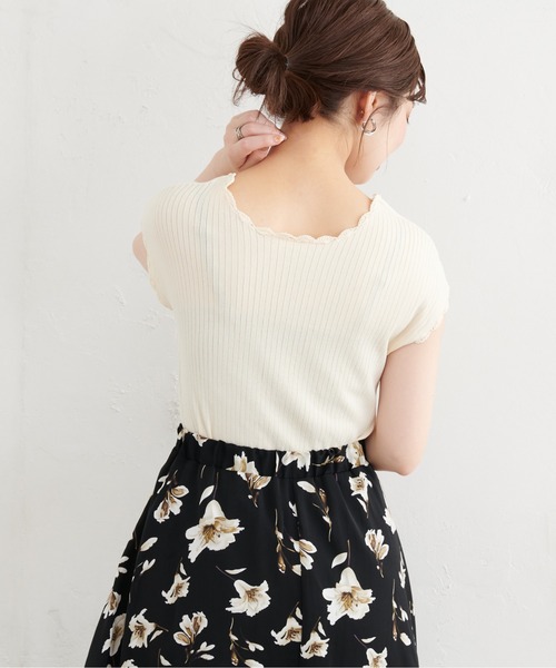 natural couture(ナチュラルクチュール)の「かぎ針風ちびスカラップフレンチリブニット(ニット/セーター・レディース・ブラック/ブラウン/オフホワイト/オレンジ/レンガ・FREE)」の17枚目の写真