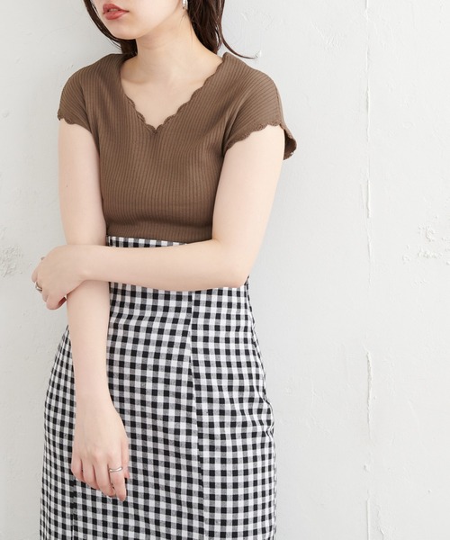 natural couture(ナチュラルクチュール)の「かぎ針風ちびスカラップフレンチリブニット(ニット/セーター・レディース・ブラック/ブラウン/オフホワイト/オレンジ/レンガ・FREE)」の18枚目の写真