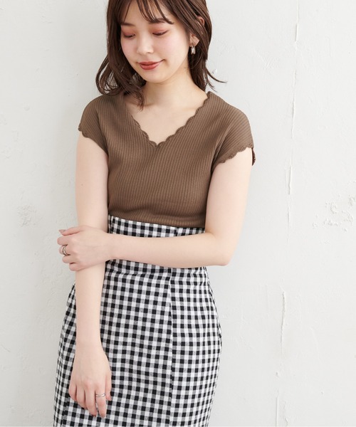 natural couture(ナチュラルクチュール)の「かぎ針風ちびスカラップフレンチリブニット(ニット/セーター・レディース・ブラック/ブラウン/オフホワイト/オレンジ/レンガ・FREE)」の22枚目の写真