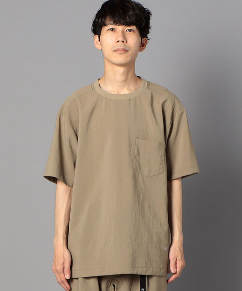 GLOSTER（グロスター）の「EVALET QUICK DRY TEE 布帛Tシャツ (※吸水速乾、ウォッシャブル、シワになりにくいイージーケア素材を使用！)（Tシャツ/カットソー・メンズ・ホワイト/ネイビー/ベージュ・SMALL/LARGE/MEDIUM）」の15枚目の写真