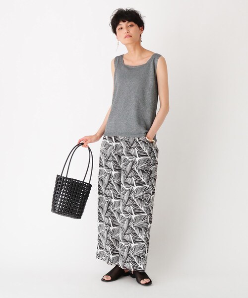 OPAQUE.CLIP（オペークドットクリップ）の「◆リーフプリント イージーワイドパンツ【WEB限定サイズ】（その他パンツ・レディース・ホワイト系3/ガンメタ・38/40/42）」の7枚目の写真