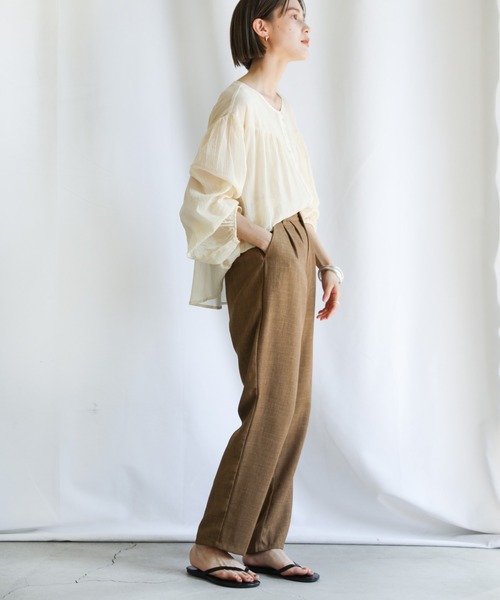 select MOCA（セレクトモカ）の「2021 SS フロントギャザーシフォンブラウス（シャツ/ブラウス・レディース・アイボリー/ミント/ライトカーキ・FREE）」の19枚目の写真