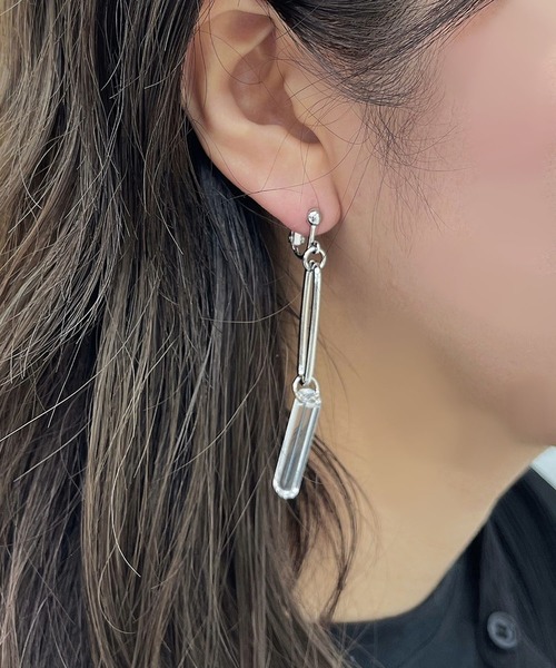 apres jour mignon(アプレジュールミニョン)の「【apresjour mignon×ARIAZ】スクエアクリアイヤリング(イヤリング・レディース・シルバー/ゴールド・ONESIZE)」の1枚目の写真