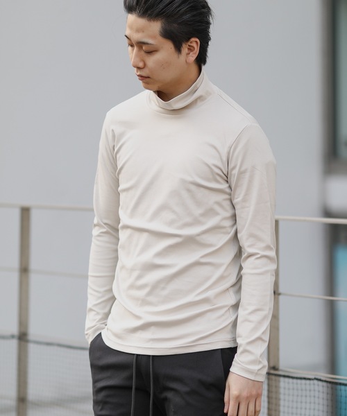 ATTACHMENT（アタッチメント）の「SUVIN COTTON SMOOTH HIGH NECKED T-SHIRT L/S（Tシャツ/カットソー・メンズ・ブラック/ホワイト/オフホワイト・1/2/3）」の3枚目の写真