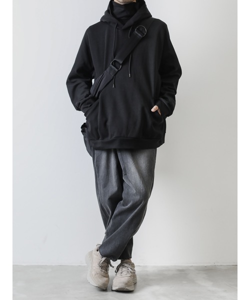 ATTACHMENT（アタッチメント）の「SUVIN COTTON SMOOTH HIGH NECKED T-SHIRT L/S（Tシャツ/カットソー・メンズ・ブラック/ホワイト/オフホワイト・1/2/3）」の21枚目の写真