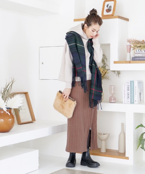 VIVIAN(ヴィヴィアン)の「スクエアトゥ厚底サイドゴアショートブーツ(ブーツ・レディース・ブラック系その他2/ホワイト系その他5/D/E・L/LL/S/M/XL)」の10枚目の写真