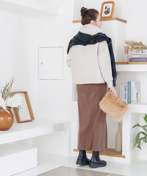 VIVIAN(ヴィヴィアン)の「スクエアトゥ厚底サイドゴアショートブーツ(ブーツ・レディース・ブラック系その他2/ホワイト系その他5/D/E・L/LL/S/M/XL)」の5枚目の写真