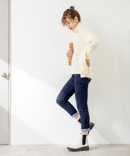 VIVIAN(ヴィヴィアン)の「スクエアトゥ厚底サイドゴアショートブーツ(ブーツ・レディース・ブラック系その他2/ホワイト系その他5/D/E・L/LL/S/M/XL)」の15枚目の写真