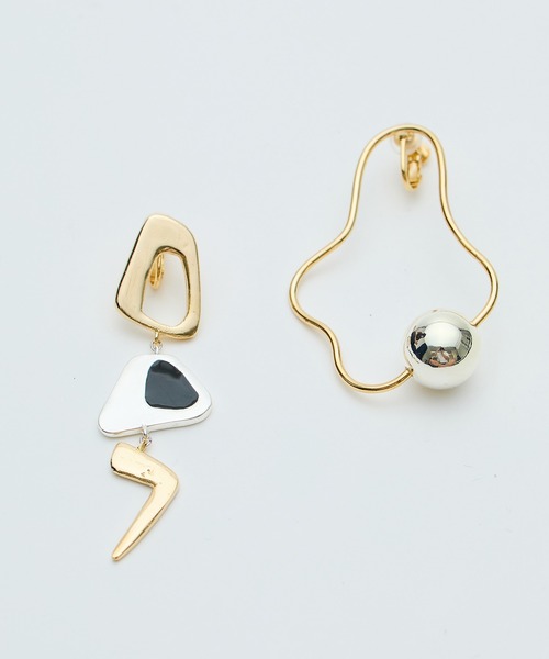 UNITED TOKYO（ユナイテッドトウキョウ）の「フィギュアコンビネーションイヤリング（イヤリング・レディース・シルバー/ゴールド・FREE）」の2枚目の写真