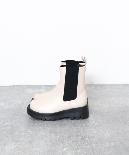 archives（アルシーヴ）の「サイドゴアブーツ（ブーツ・レディース・ブラック/ダークブラウン/アイボリー・MEDIUM/LARGE）」の12枚目の写真
