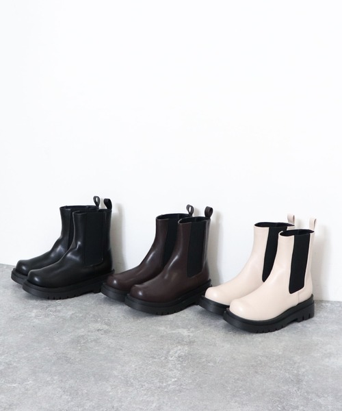 archives（アルシーヴ）の「サイドゴアブーツ（ブーツ・レディース・ブラック/ダークブラウン/アイボリー・MEDIUM/LARGE）」の13枚目の写真