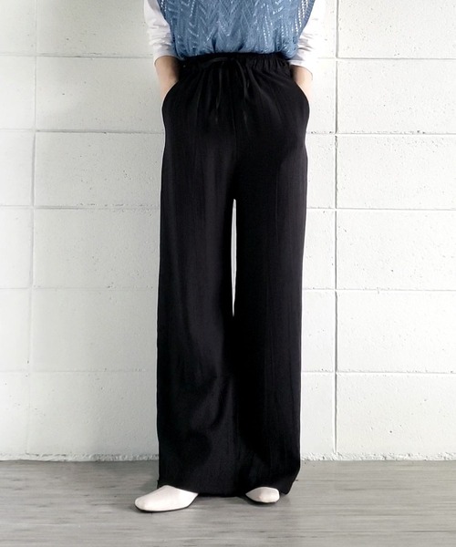 me+em select(ミームセレクト)の「楊柳イージーワイドパンツ【数量限定販売】(その他パンツ・レディース・ベージュ/グリーン/ブラック・FREE)」の15枚目の写真