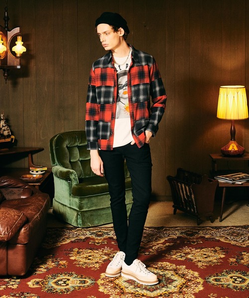 glamb(グラム)の「Leather Remake Sneaker / レザーリメイクスニーカー(スニーカー・メンズ・ホワイト/ブラック/ネイビー・4/2/1/3)」の5枚目の写真