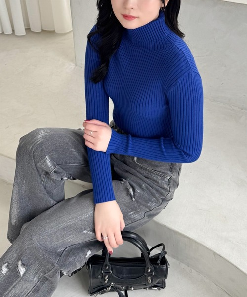 clear（クリア）の「タートルネックベーシックリブニットトップス [フィット感 もっちり柔らか]≪再入荷≫（ニット/セーター・レディース・ブラック/アイボリー/ブルーグレー/マスタード/ワインレッド/モカ/グリーン系その他/グレイッシュベージュ/ピンク/レッド/サックスブルー/イエロー/サーモンピンク/グレー/ブルー・F）」の9枚目の写真