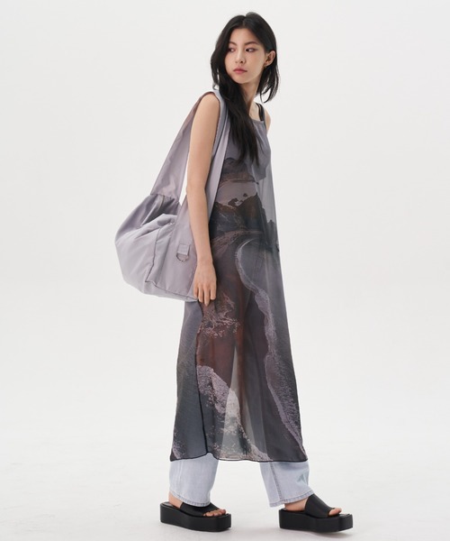 FEKETE（フェケテ）の「FEKETE MADE SUPER WIDE STRAP SHOULDER BAG / LARGE（ショルダーバッグ・メンズ・ブラック/グレー・FREE）」の20枚目の写真