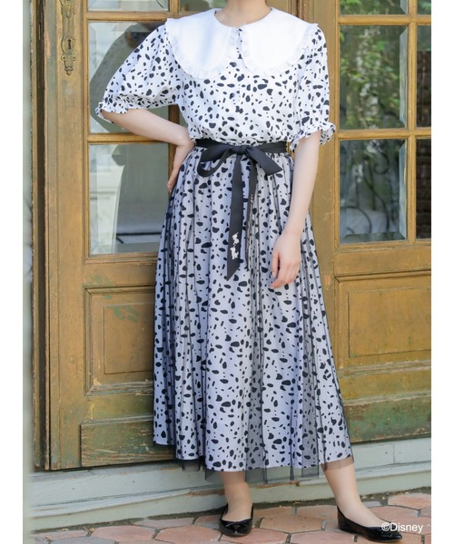 Disney（ディズニー）の「101匹わんちゃん/ダルメシアン柄ブラウス（シャツ/ブラウス・レディース・オフホワイト・FREE）」の3枚目の写真