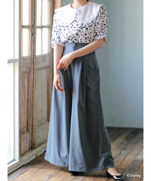 Disney（ディズニー）の「101匹わんちゃん/ダルメシアン柄ブラウス（シャツ/ブラウス・レディース・オフホワイト・FREE）」の4枚目の写真