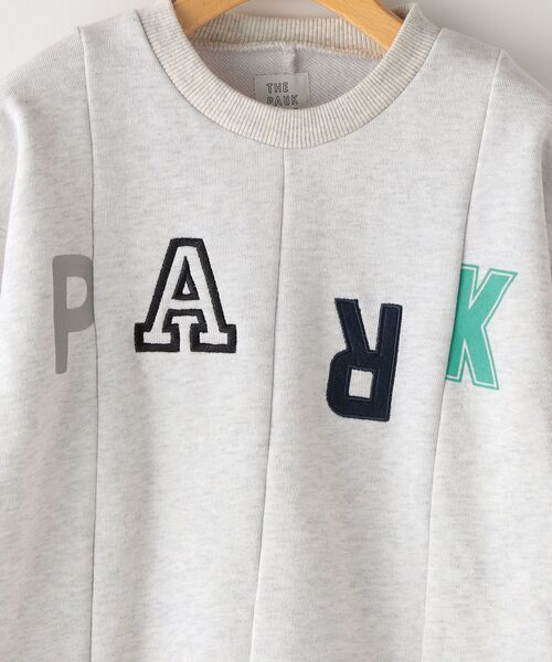 THE PARK SHOP(ザパークショップ)の「THE PARK SHOP:MIX WAY CREW(95~145cm)(スウェット・キッズ・ライトグレー/ワイン/マルチ・135/95/115/105/125/S/145)」の7枚目の写真
