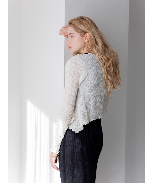 Ayla(アイラ)の「shirring cardigan tops(カーディガン/ボレロ・レディース・アイボリー・FREE)」の4枚目の写真