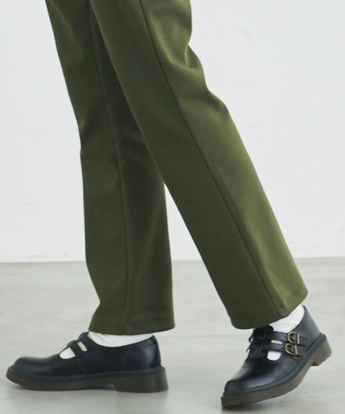 VACANCY（ヴァカンシー）の「Tバーストラップエコレザーローファー（ローファー・レディース・ブラック・SMALL/MEDIUM/LARGE）」の6枚目の写真